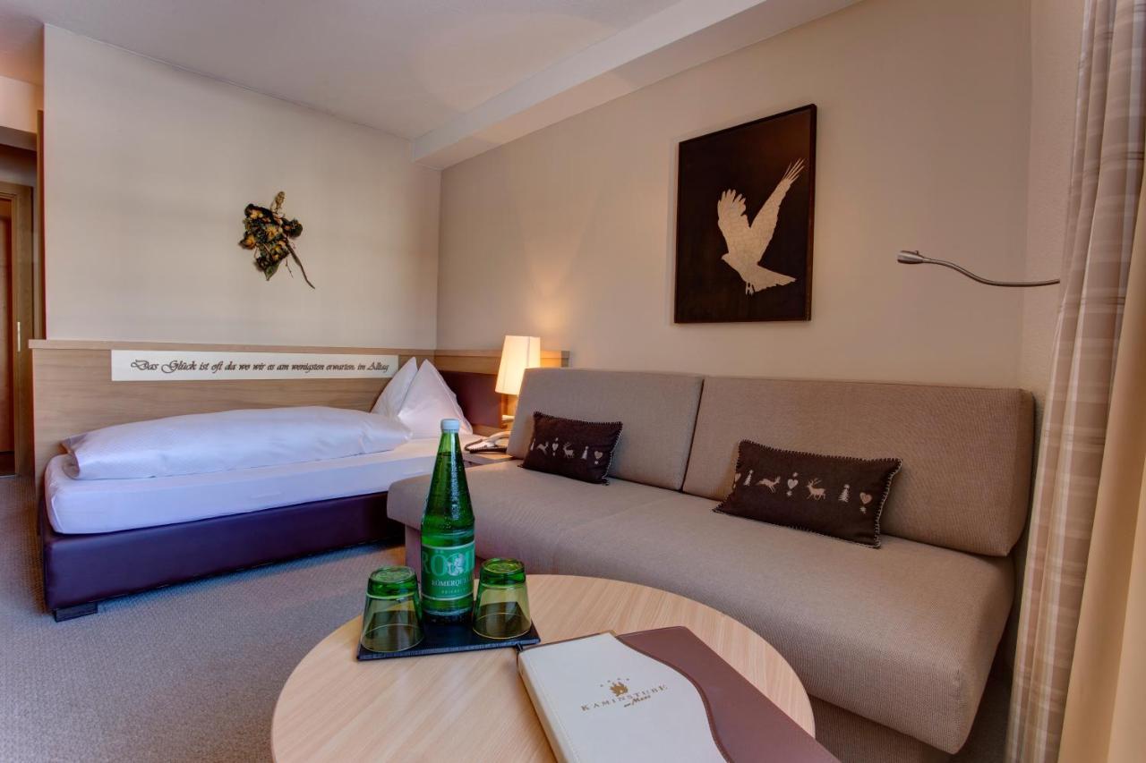 Hotel Garni - Restaurant Kaminstube Санкт Антон ам Арлберг Екстериор снимка