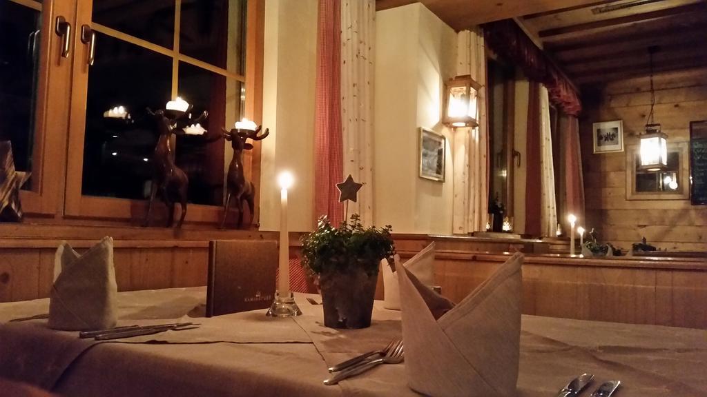 Hotel Garni - Restaurant Kaminstube Санкт Антон ам Арлберг Екстериор снимка